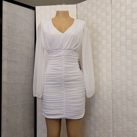BRAND NEW LOVE X DESIGN RUCHED BODYCON LONG SLEEVE V NECK MINI  COCKTAIL… - Picture 12 of 14